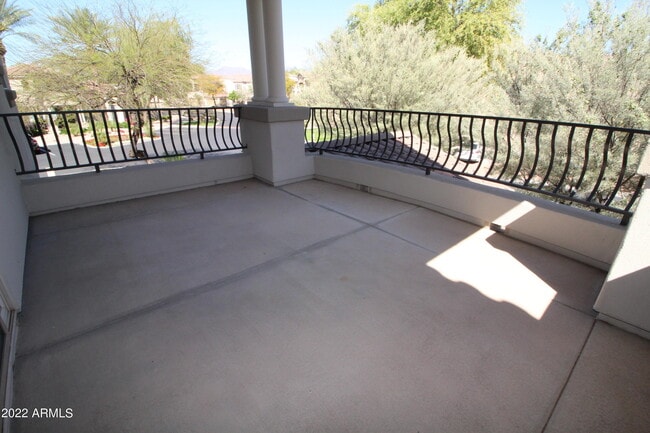 Building Photo - 11000 N 77th Pl