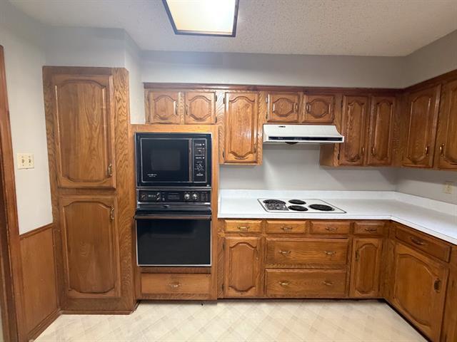 Building Photo - 1103 Scarlet Oaks Cir