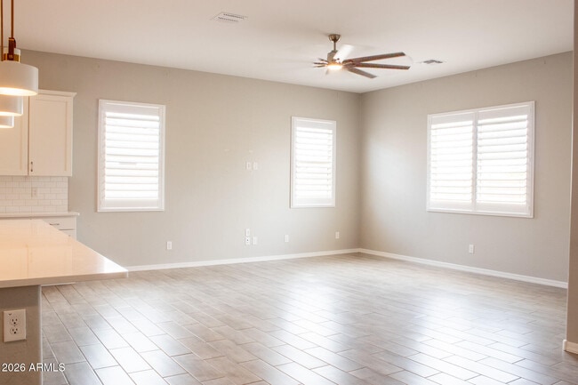 Building Photo - 594 S 174th Ave