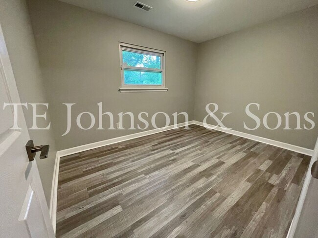 Building Photo - 2836 Inca Ln