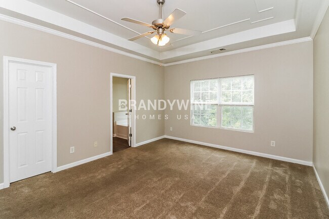 Building Photo - 455 Boxelder Rd