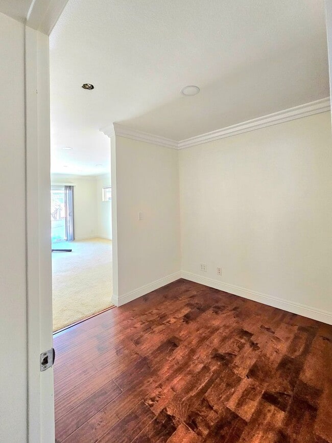 Building Photo - Beautiful Rental In Buena Park