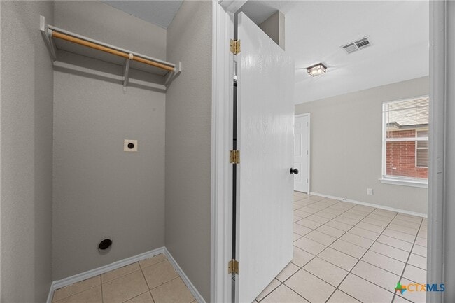 Building Photo - 3705 Littleleaf Dr