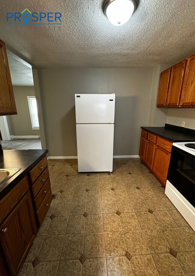 Building Photo - FA908X