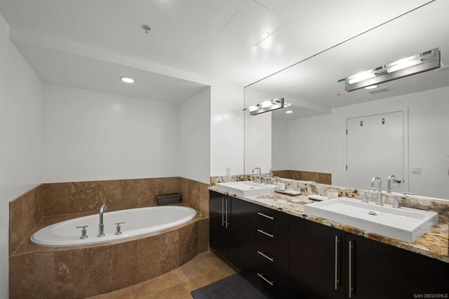 Building Photo - 1262 Kettner Blvd