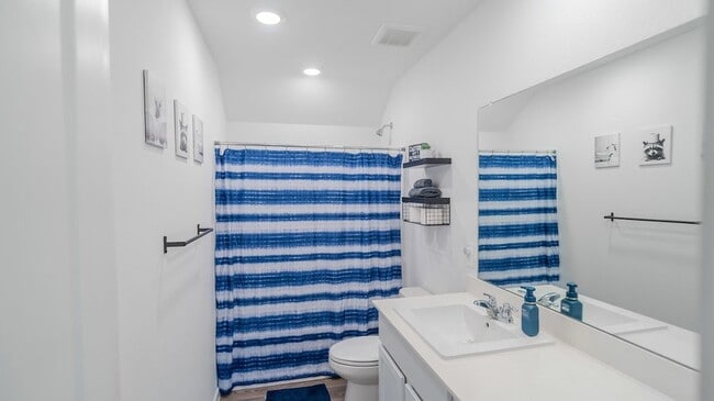 Building Photo - 22664 Hackberry Leaf Dr