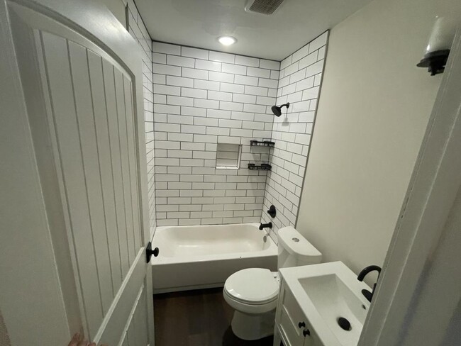 Building Photo - 2212 23rd Ave