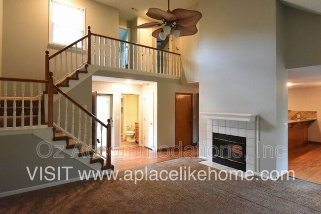 Building Photo - 6301 W 153rd St