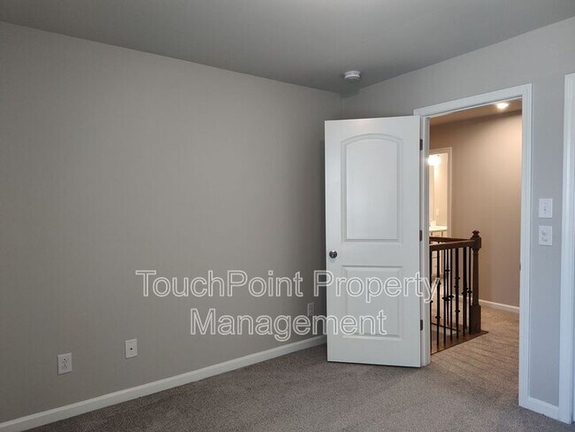 Building Photo - 8114 Overmeadow Ln