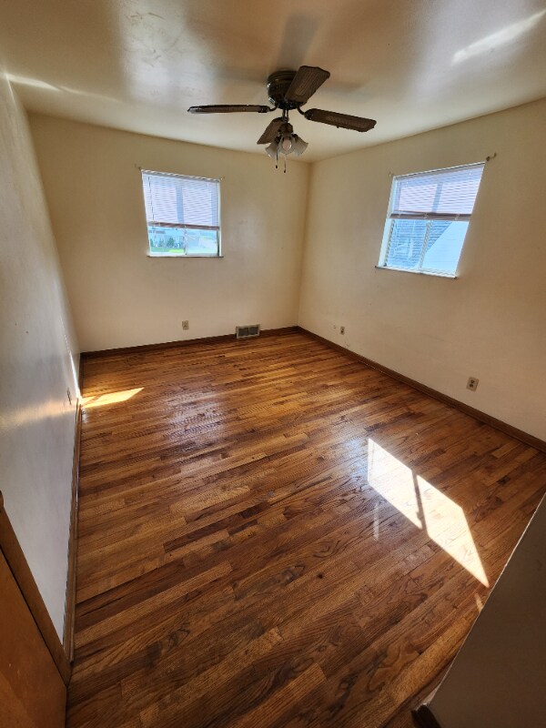 Building Photo - 757 Hickory St