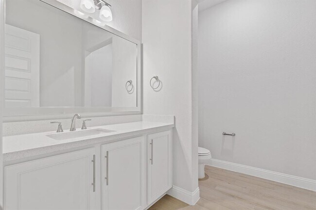 Building Photo - 102 Majestic Arroyo Way