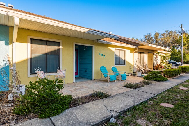 Building Photo - 102 Anclote Rd