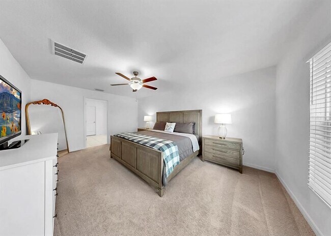 Building Photo - 13256 Great Plns Dr