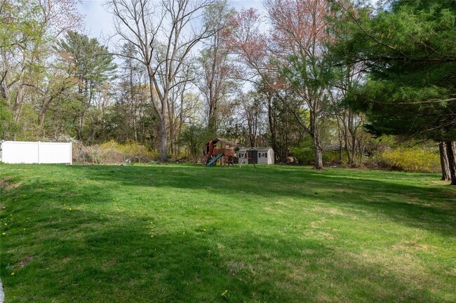 Building Photo - 23 Kathleen Ln