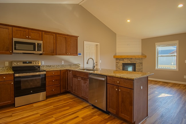 Building Photo - 218 Ava Wy