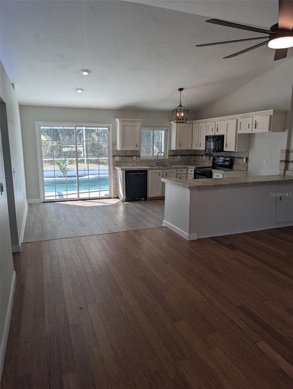 Building Photo - 41 Bud Field Dr