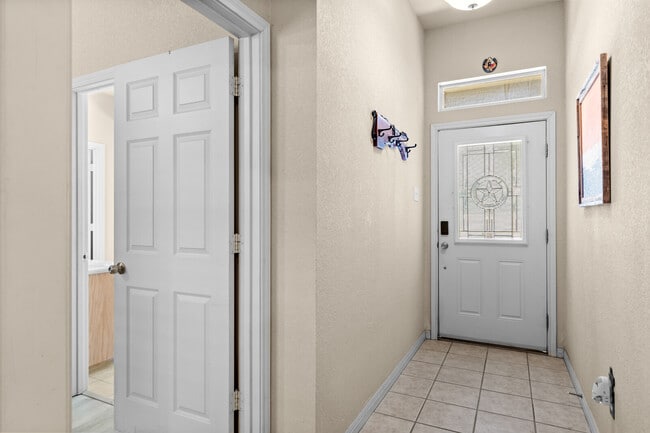 Building Photo - 2936 Palomino Trail
