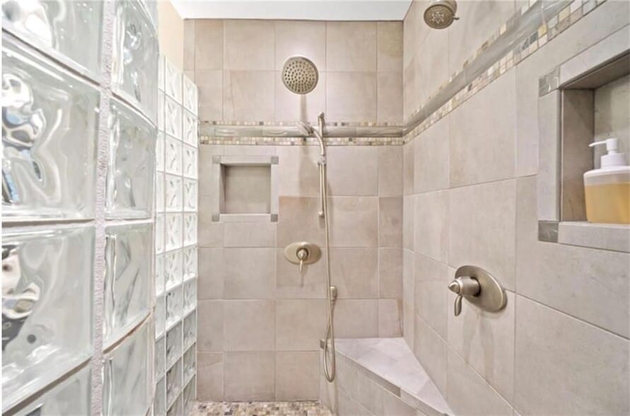 Building Photo - 3636 Habersham Rd NW