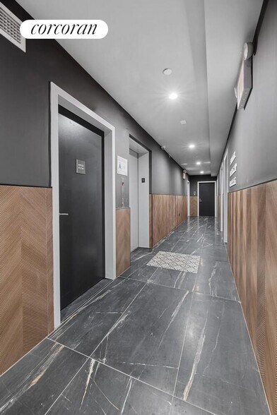 Building Photo - 2321 Belmont Ave