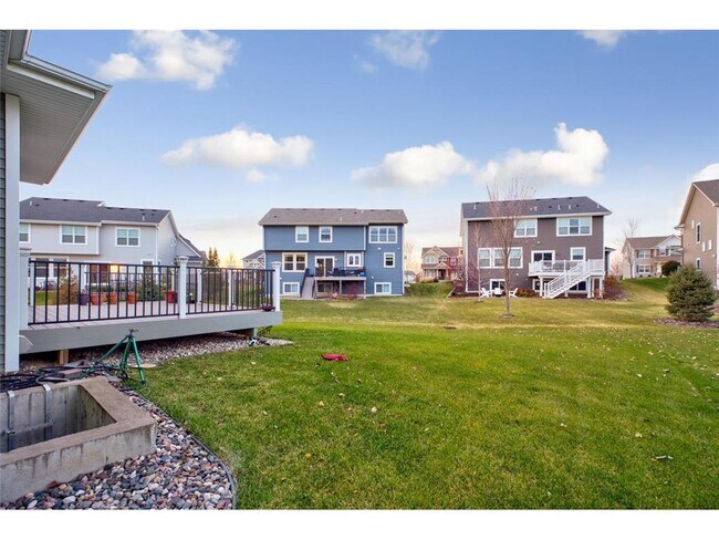 Building Photo - 19220 Bridle Path