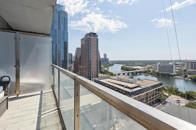 Building Photo - 210 Lavaca St