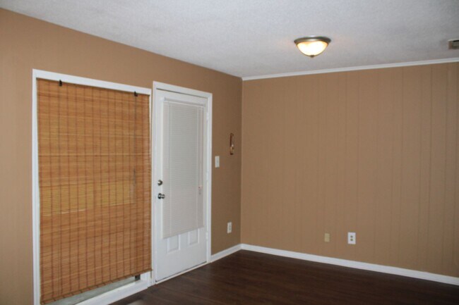 Building Photo - 2248 Winston Way