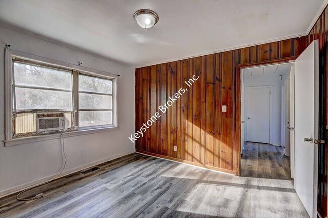 Building Photo - 1169 Lamont St