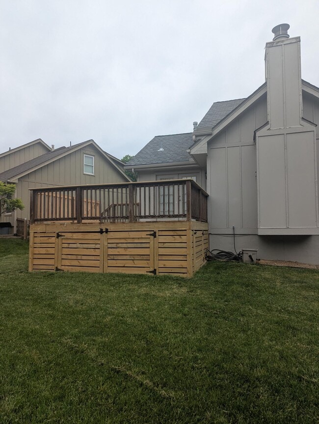 Building Photo - 807 Panther Valley
