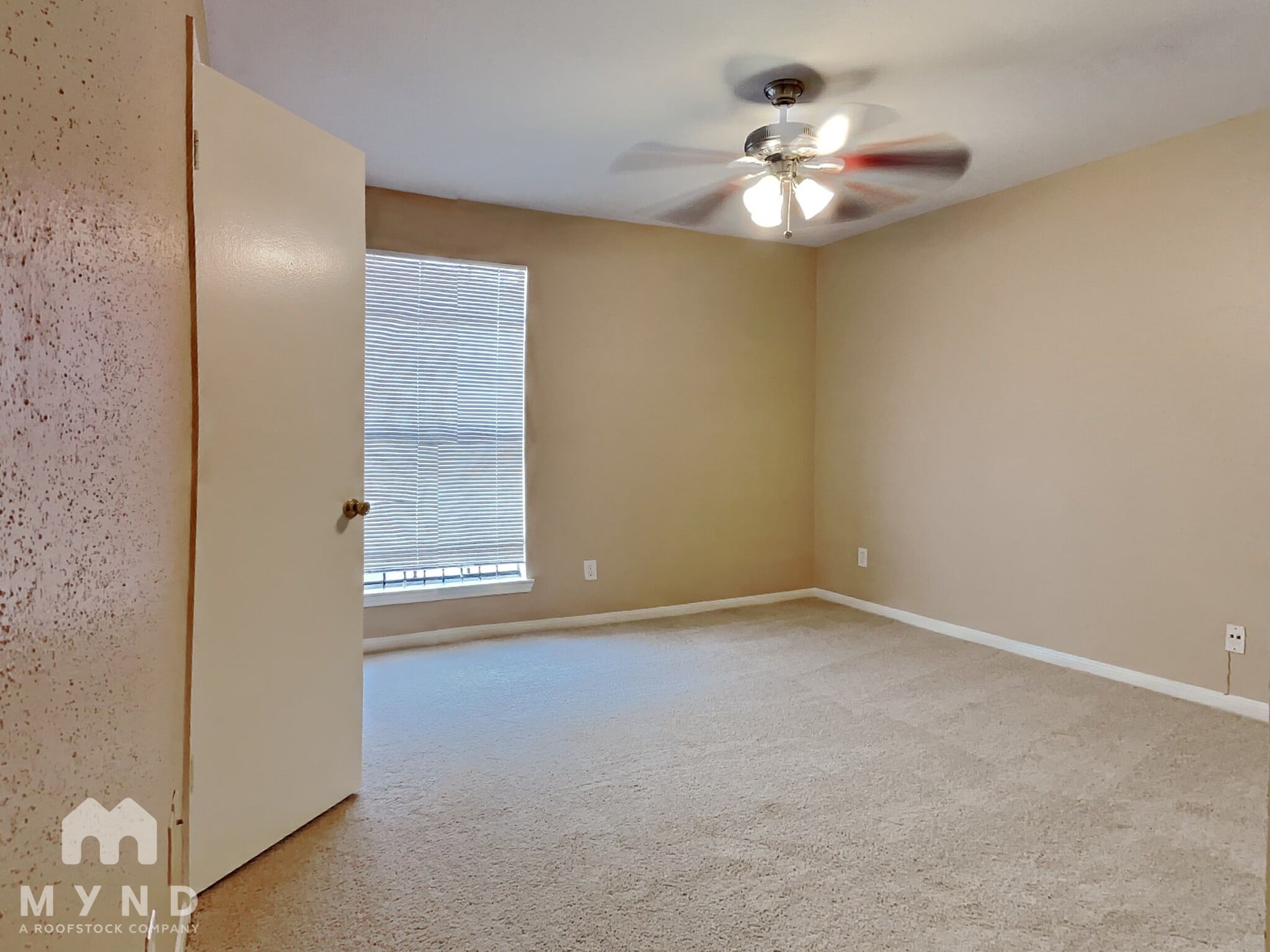 Building Photo - 12500 Sandpiper Dr