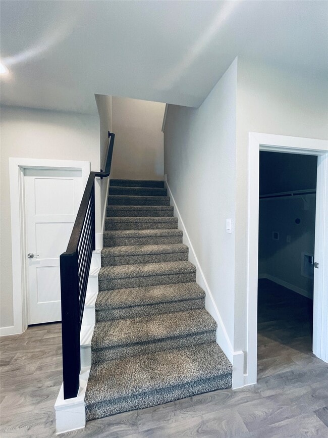 Building Photo - 14238 Wonder Lake Ln