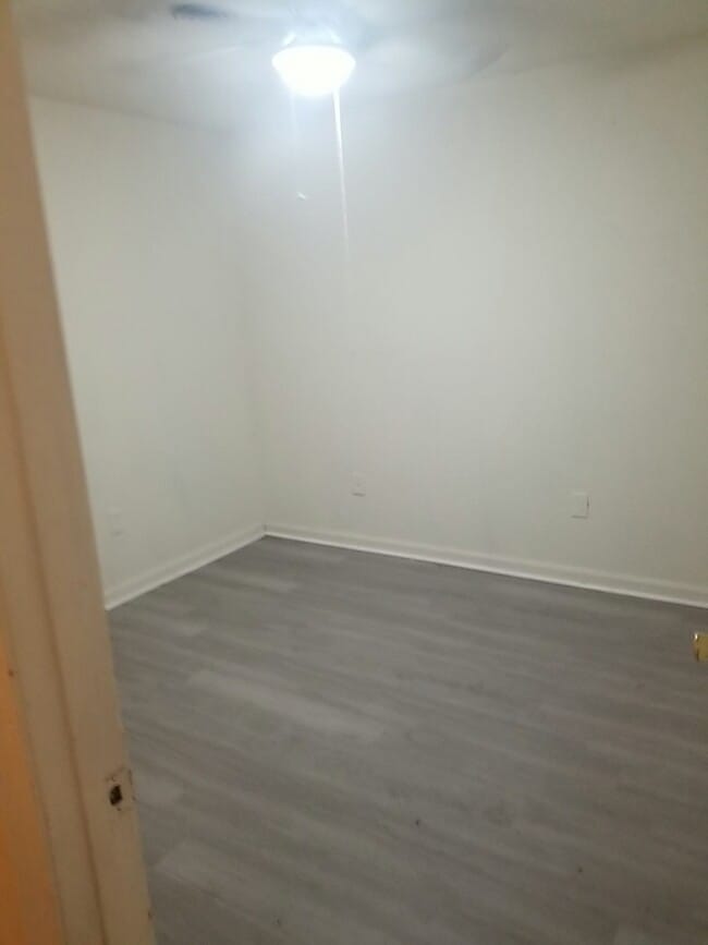 Building Photo - 1665 Cedar Shoals Dr