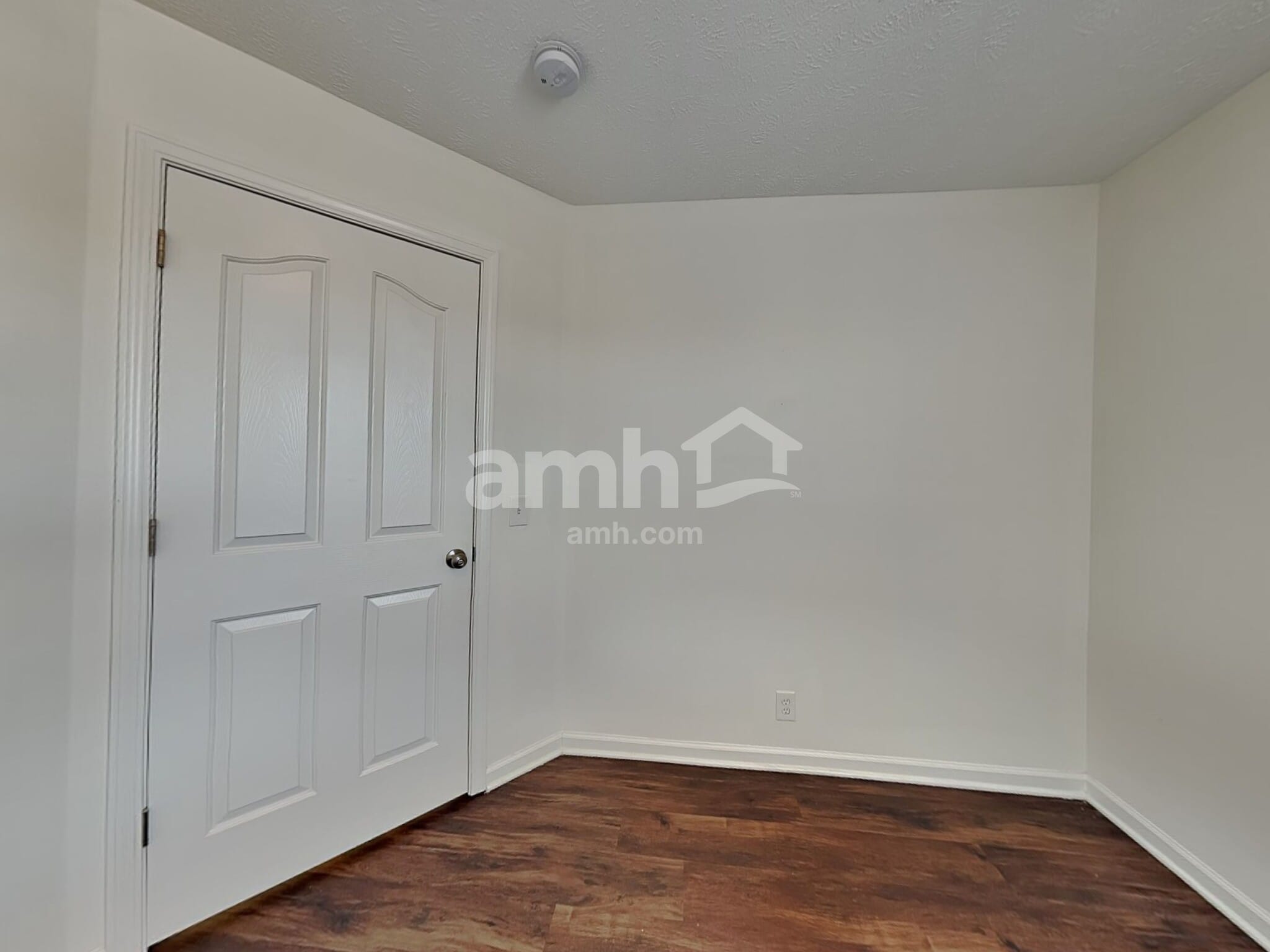 Building Photo - 7460 Maggie Dr