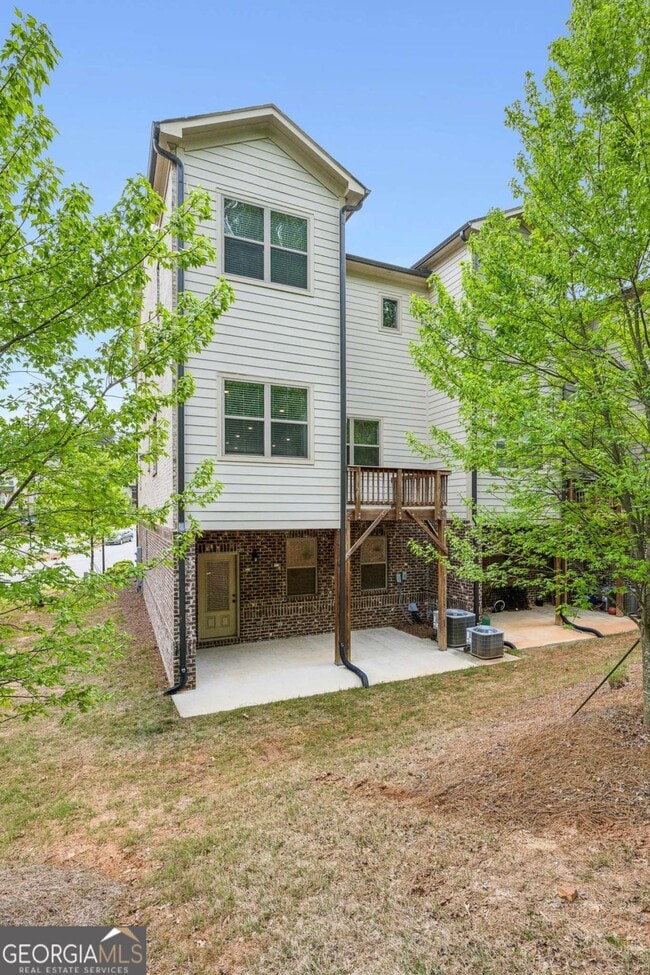 Building Photo - 687 Avondale Creek Dr.