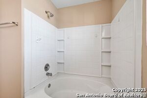 Building Photo - 415 Mallow Grove