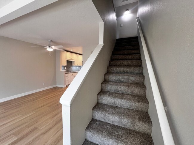 Building Photo - Novato Gem: Beautifully Updated 2-Bedroom Townhome