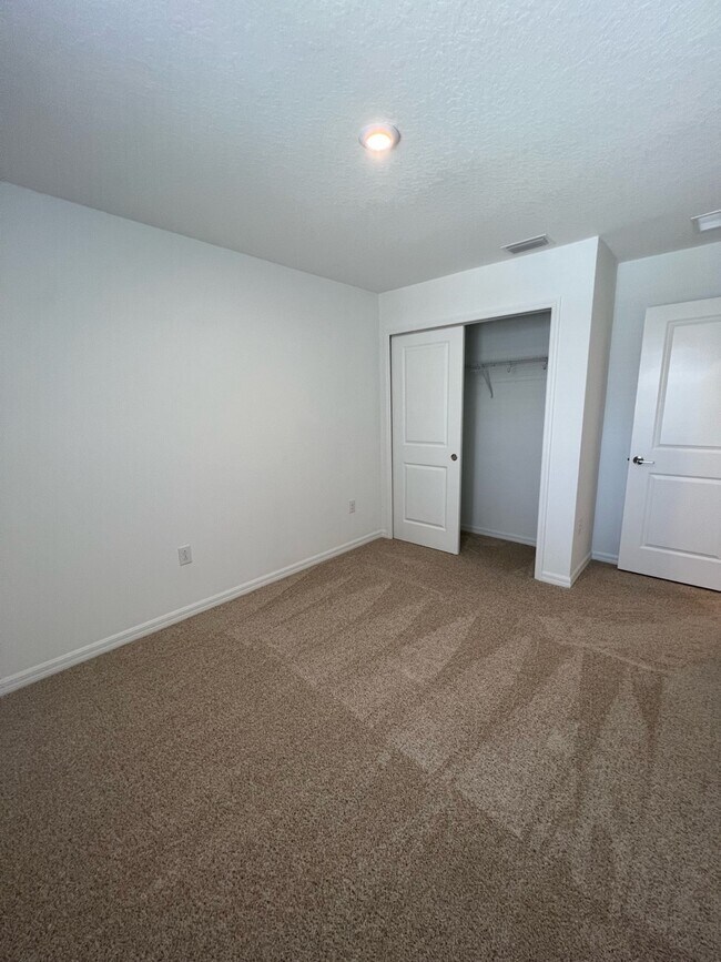 Building Photo - 8549 Lunar Skye St