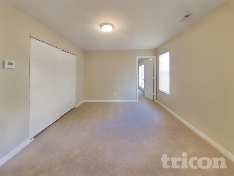 Building Photo - 11728 Spring Lake Way