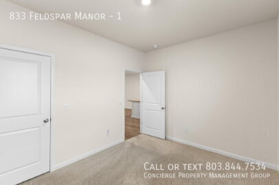 Building Photo - 833 Feldspar Mnr