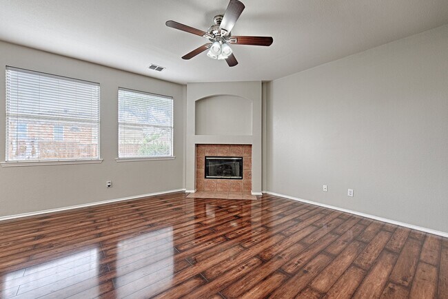 Building Photo - 2804 Hudson Crossing