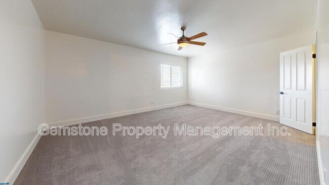 Building Photo - 4560 60th St