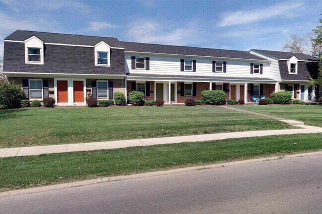 Primary Photo - 5060 Godown Rd