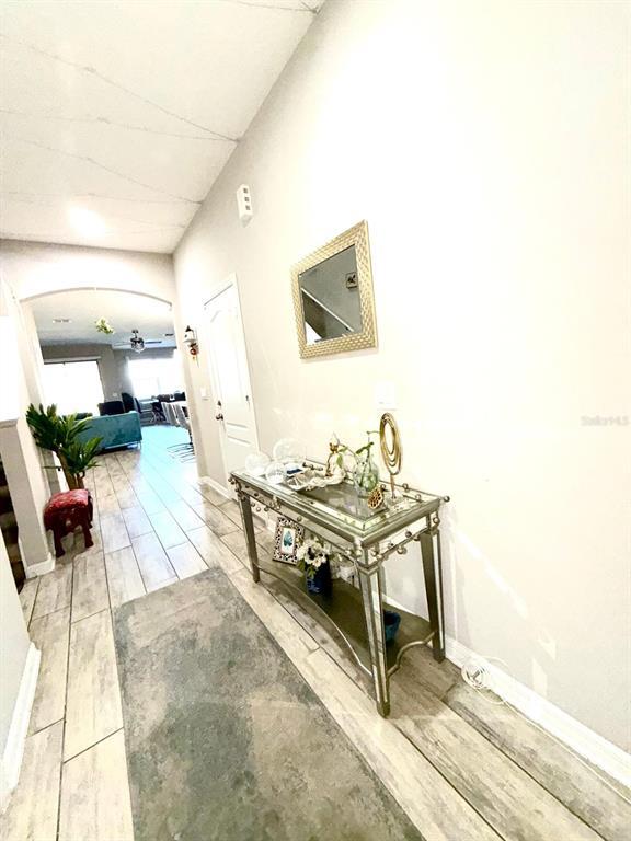 Building Photo - 204 Rustic Loop