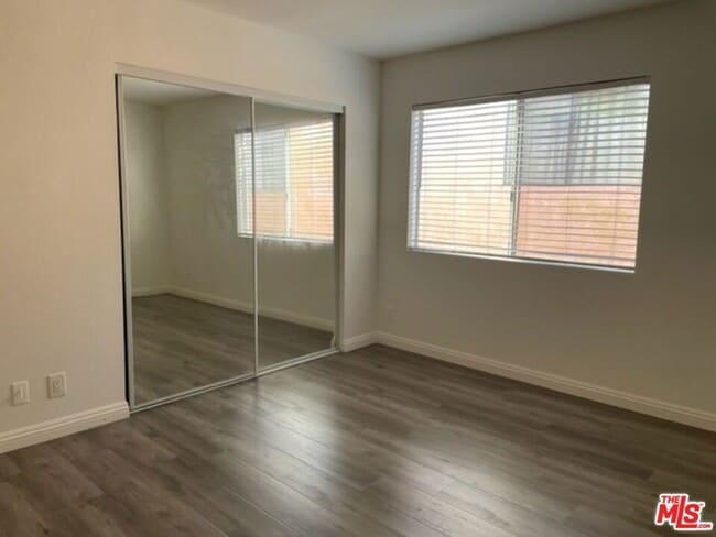 Building Photo - 641 Normandie Ave