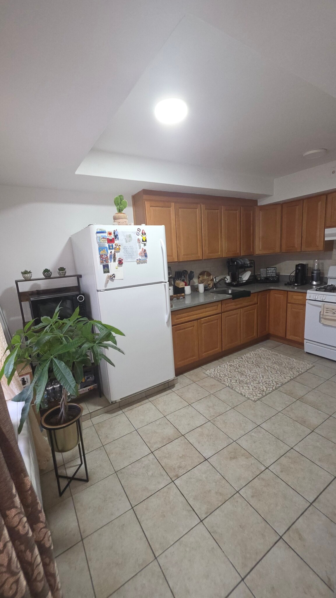 Building Photo - 1939 Bogart Ave