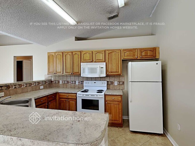 Building Photo - 1407 Kissimmee Ct