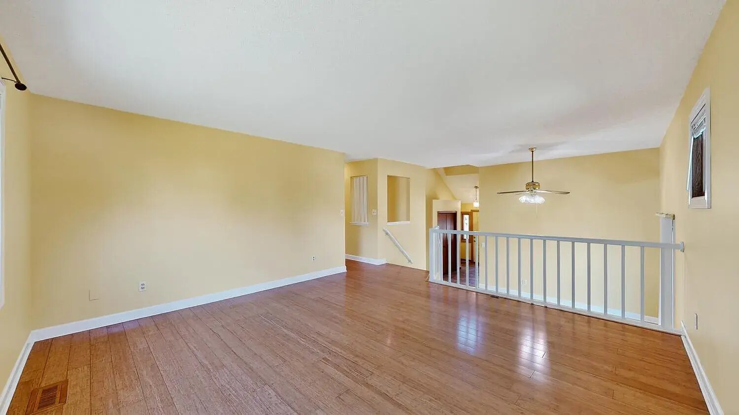 Upstairs living 2 - 4543 Arbor Dr NW