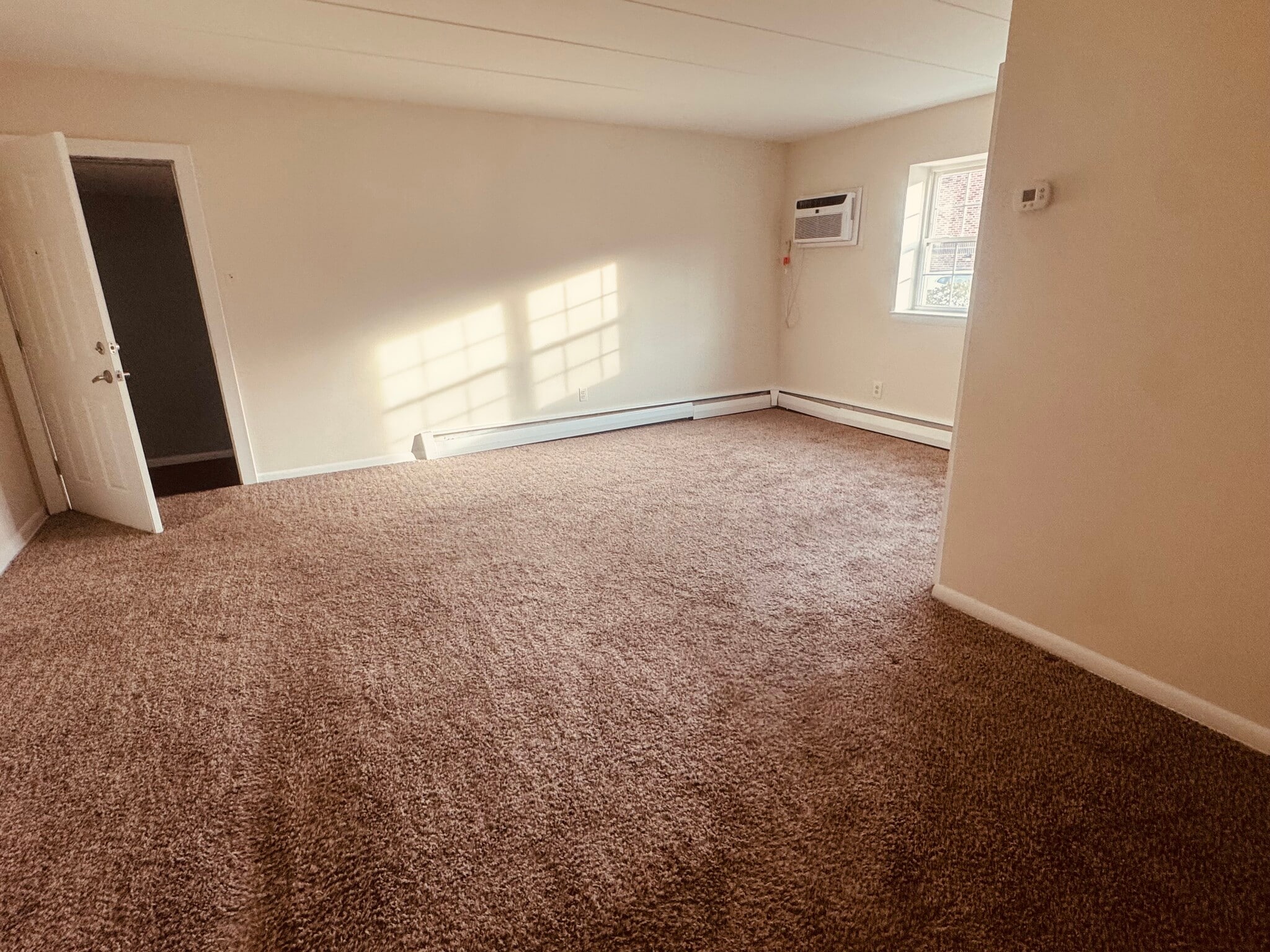 Building Photo - 216 N Monroe St