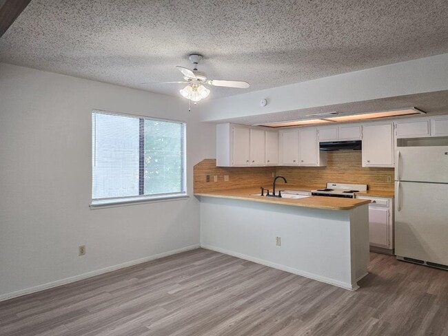 Building Photo - 3564 Ranch to Market Rd 2222
