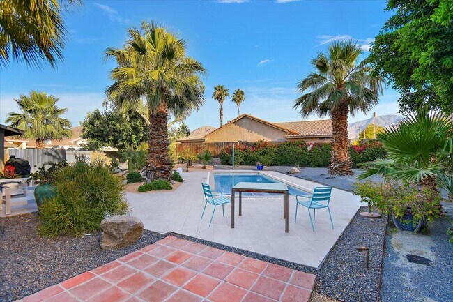 Building Photo - 51835 Avenida Madero