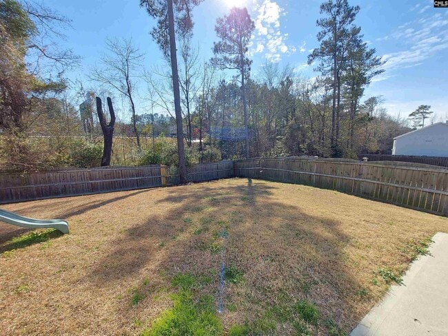 Building Photo - 203 Eagle Park Dr